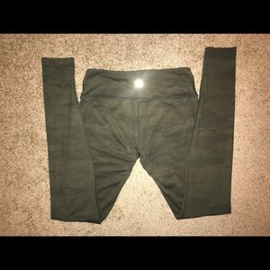 Lululemon Wunder Under Savasana Camo 4